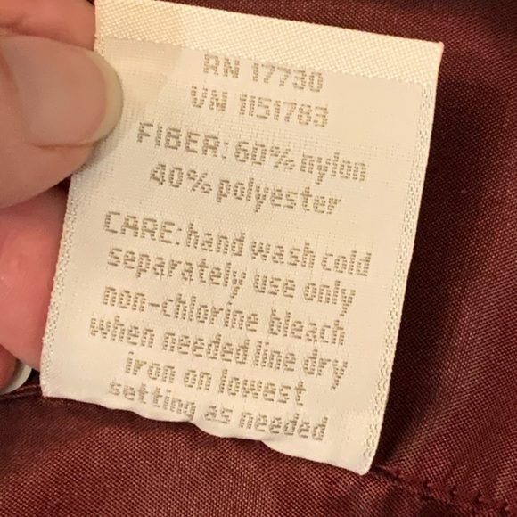 Wine Iridescent Valance - Pair - Picture 5 of 6